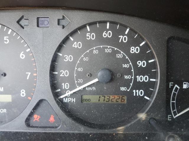 Photo 8 from auction – 2002 TOYOTA COROLLA CE with VIN 2T1BR12E82C539889