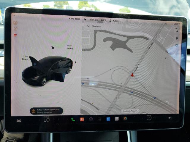 Photo 9 from auction – 2018 TESLA MODEL 3 with VIN 5YJ3E1EA1JF171266