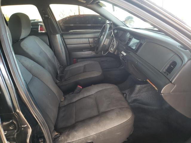 Photo 5 from auction – 2011 FORD CROWN VICT with VIN 2FABP7BV3BX118611