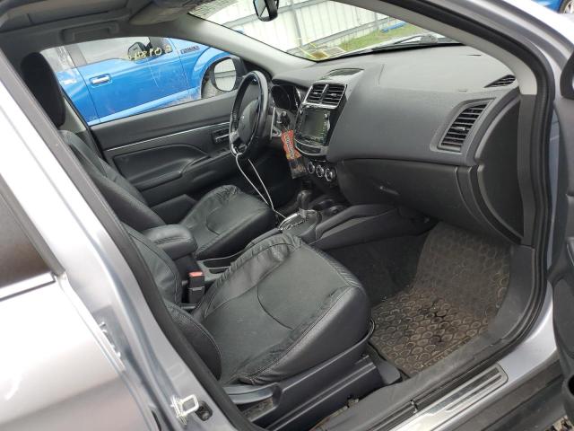Photo 5 from auction – 2016 MITSUBISHI OUTLANDER with VIN JA4AR4AW9GZ047080