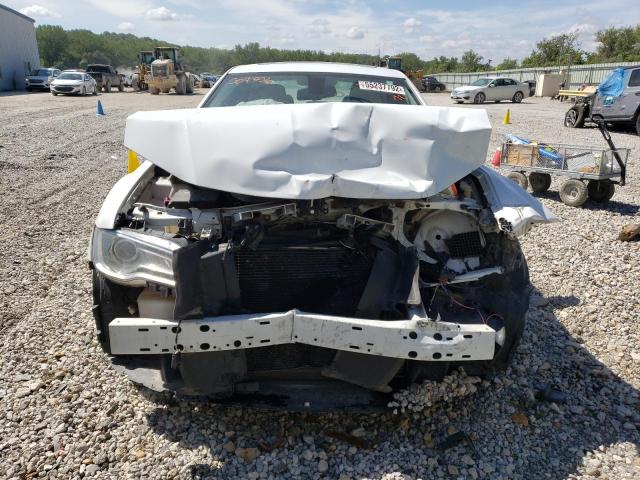 Photo 9 from auction – 2016 CHRYSLER 300 LIMITE with VIN 2C3CCARG5GH304736