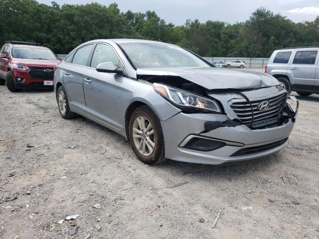 HYUNDAI SONATA SE 2016 with VIN 5NPE24AF2GH423721 - Photo from auction