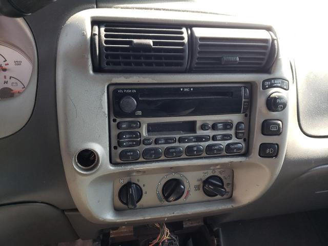 Photo 9 from auction – 2002 FORD EXPLORER S with VIN 1FMYU60E02UC50447