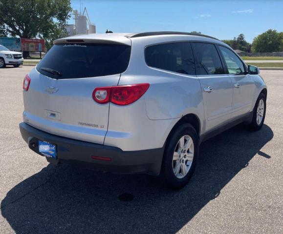Zdjęcie 4 z aukcji – 2012 CHEVROLET TRAVERSE L z VIN 1GNKRGED7CJ210202