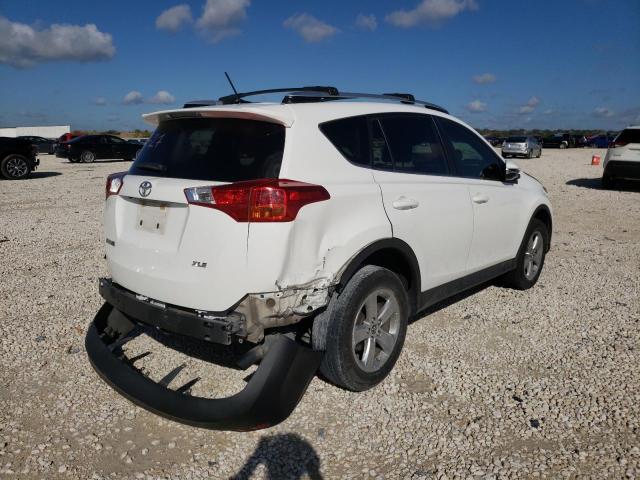 Photo 4 from auction – 2015 TOYOTA RAV4 XLE with VIN JTMWFREV7FJ056361