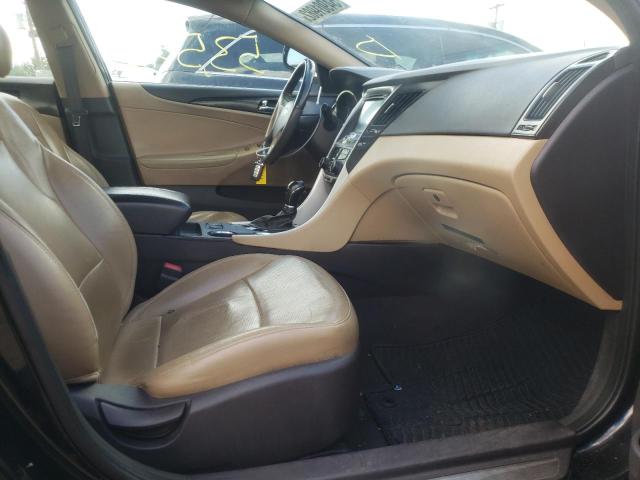 Photo 5 from auction – 2013 HYUNDAI SONATA SE with VIN 5NPEC4AC5DH637780
