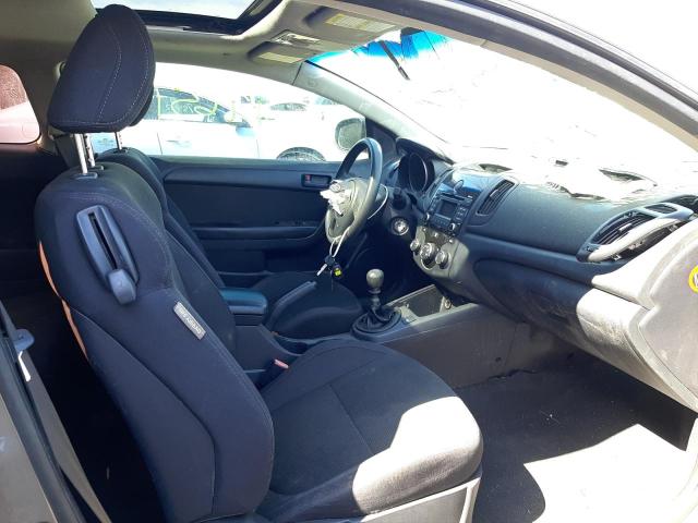 Photo 5 from auction – 2010 KIA FORTE EX with VIN KNAFU6A24A5162104