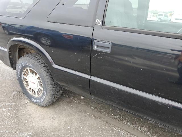 Photo 10 from auction – 2000 GMC JIMMY with VIN 1GKCT18W9YK206991