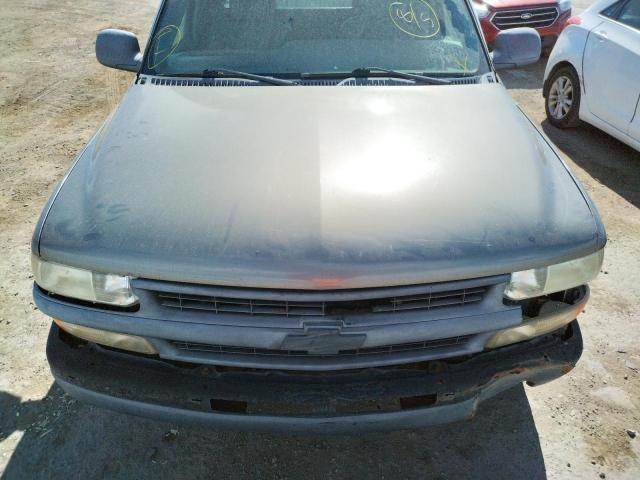Photo 7 from auction – 2000 CHEVROLET SILVERADO with VIN 2GCEC19T0Y1214325
