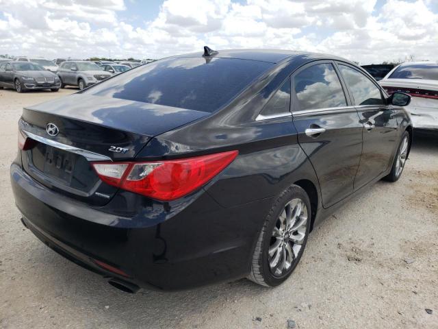 Photo 4 from auction – 2011 HYUNDAI SONATA with VIN 5NPEC4AB6BH276855