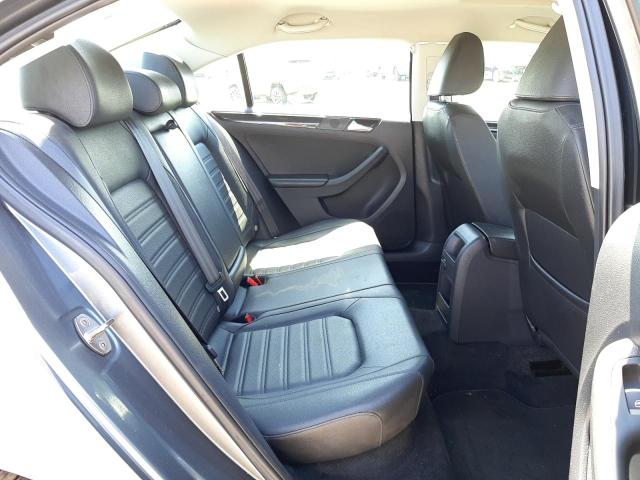 Photo 6 from auction – 2017 VOLKSWAGEN JETTA SEL with VIN 3VWL17AJXHM301780
