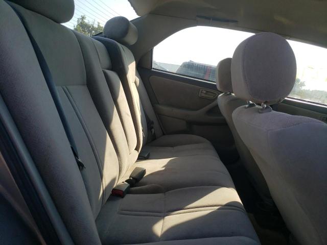 Photo 6 from auction – 2001 TOYOTA CAMRY CE with VIN 4T1BG22K31U040559