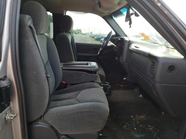 Photo 5 from auction – 2004 CHEVROLET SILVERADO with VIN 2GCEK19T141217926