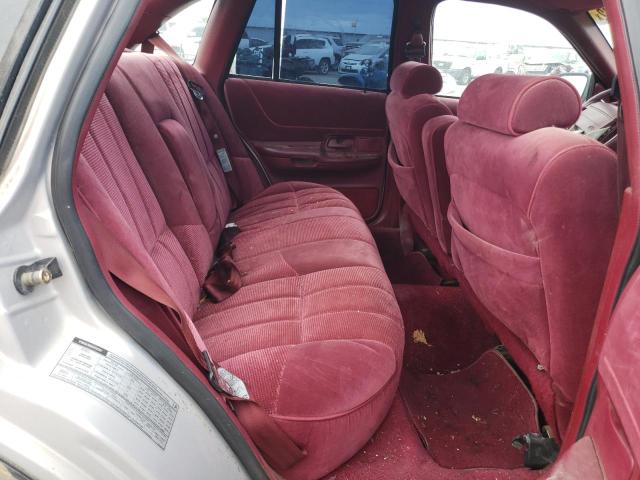 Photo 6 from auction – 1992 FORD CROWN VICT with VIN 2FACP74W4NX126411