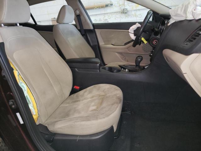 Photo 5 from auction – 2011 KIA OPTIMA LX with VIN KNAGM4A74B5109036