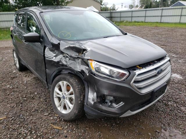 FORD ESCAPE SE 2017 with VIN 1FMCU9GDXHUD55949 - Photo from auction