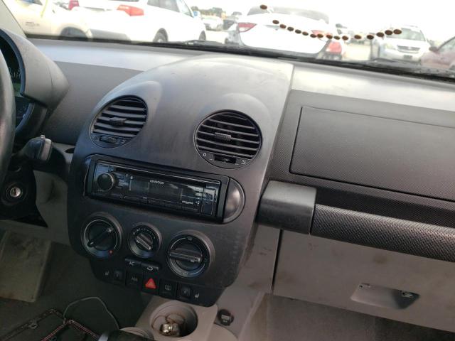 Photo 9 from auction – 2000 VOLKSWAGEN NEW BEETLE with VIN 3VWDD21C0YM499897