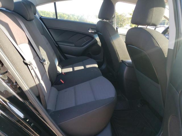 Photo 6 from auction – 2017 KIA FORTE LX with VIN 3KPFL4A79HE050063