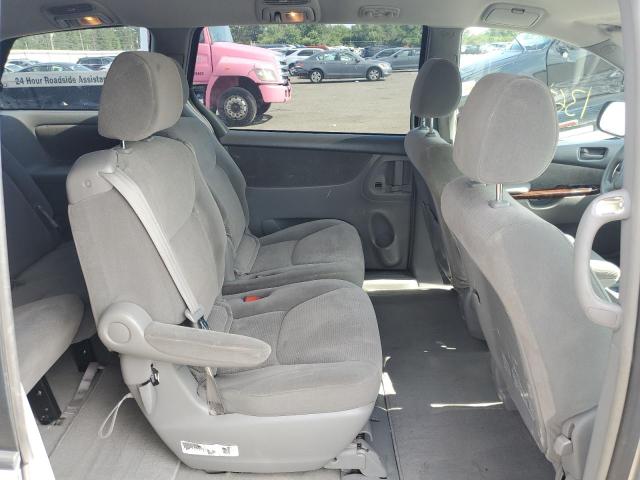 Photo 6 from auction – 2004 TOYOTA SIENNA CE with VIN 5TDZA23C74S070782
