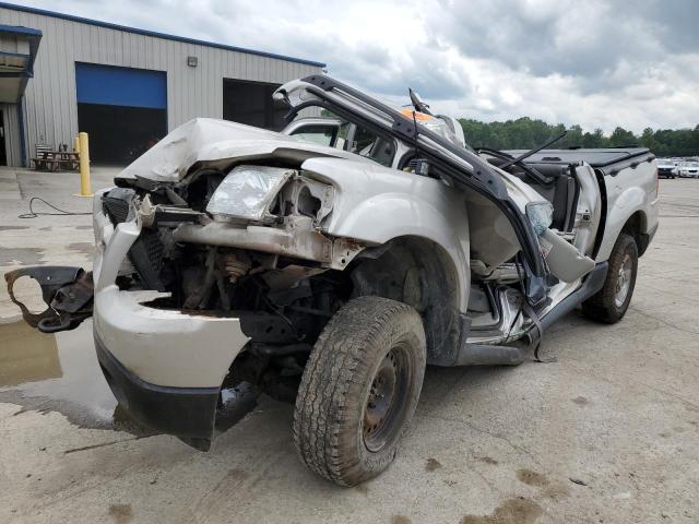 Photo 2 from auction – 2003 FORD EXPLORER S with VIN 1FMZU77E83UC81981