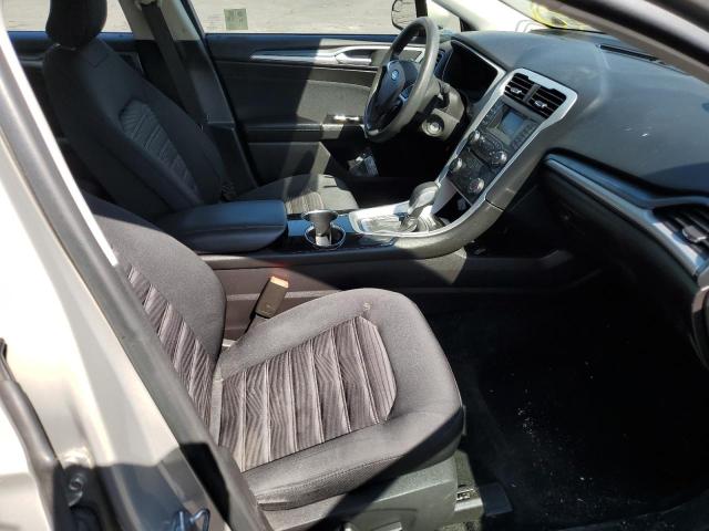 Photo 5 from auction – 2016 FORD FUSION SE with VIN 3FA6P0HD3GR160757