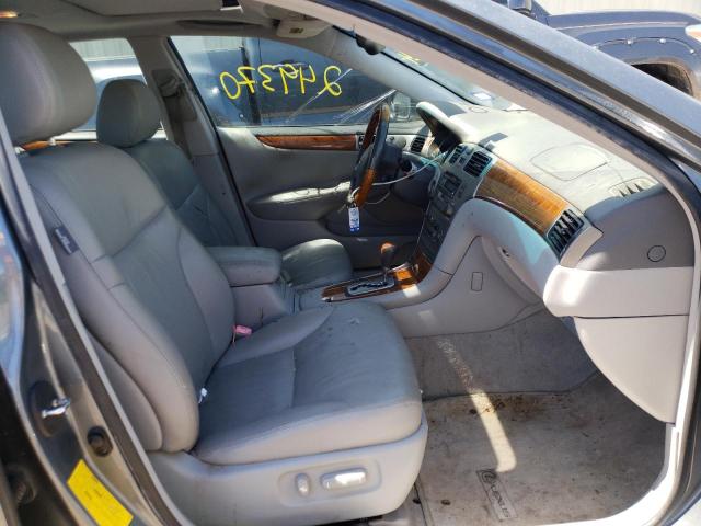 Photo 5 from auction – 2005 LEXUS ES 330 with VIN JTHBA30G455080674