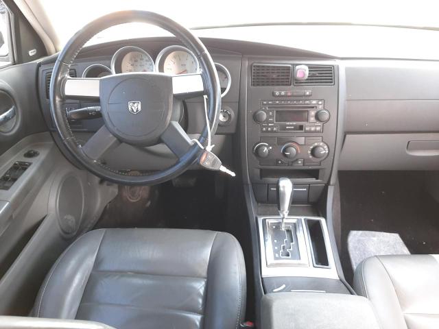 Photo 9 from auction – 2005 DODGE MAGNUM R/T with VIN 2D4GV582X5H676934