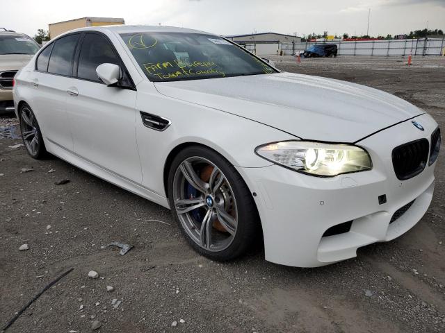 BMW M5 2013 with VIN WBSFV9C58DD095955 - Photo from auction