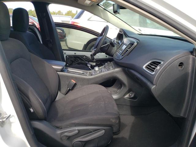 Photo 5 from auction – 2015 CHRYSLER 200 LIMITE with VIN 1C3CCCABXFN662836