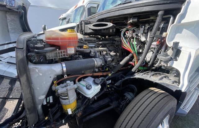 Photo 7 from auction – 2019 FREIGHTLINER CASCADIA 1 with VIN 3AKJHHDRXKSKB1222
