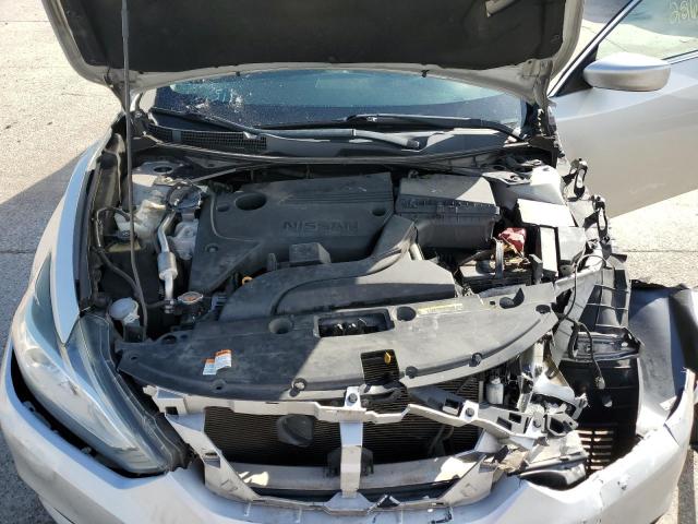 Photo 7 from auction – 2017 NISSAN ALTIMA 2.5 with VIN 1N4AL3AP2HC257329