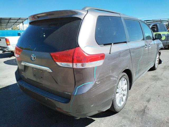 Photo 4 from auction – 2011 TOYOTA SIENNA XLE with VIN 5TDYK3DC3BS036090
