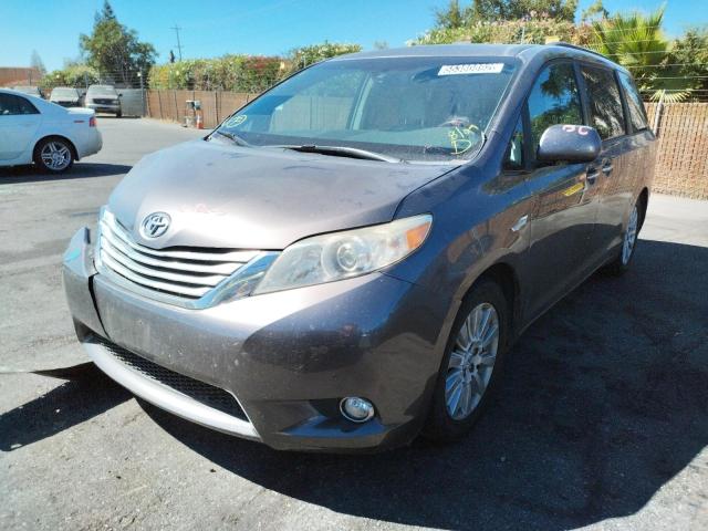 Photo 2 from auction – 2011 TOYOTA SIENNA XLE with VIN 5TDYK3DC3BS036090