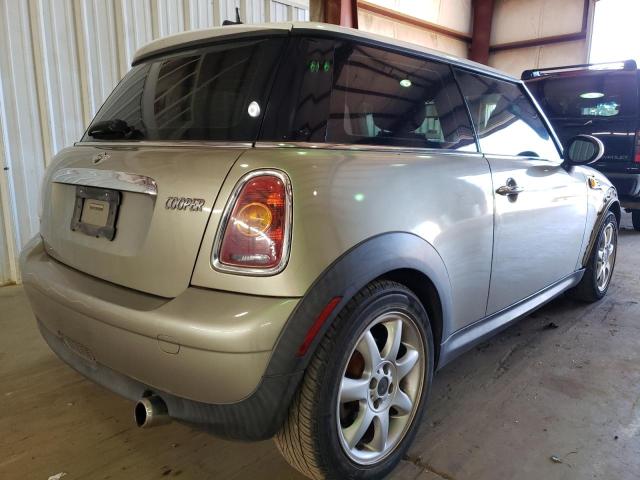 Photo 4 from auction – 2010 MINI COOPER with VIN WMWMF3C59ATZ25625