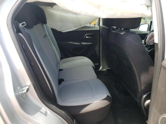 Photo 6 from auction – 2017 CHEVROLET TRAX LS with VIN 3GNCJNSB8HL189041