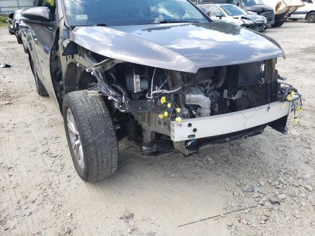 Photo 9 from auction – 2016 TOYOTA HIGHLANDER with VIN 5TDBKRFH8GS283016