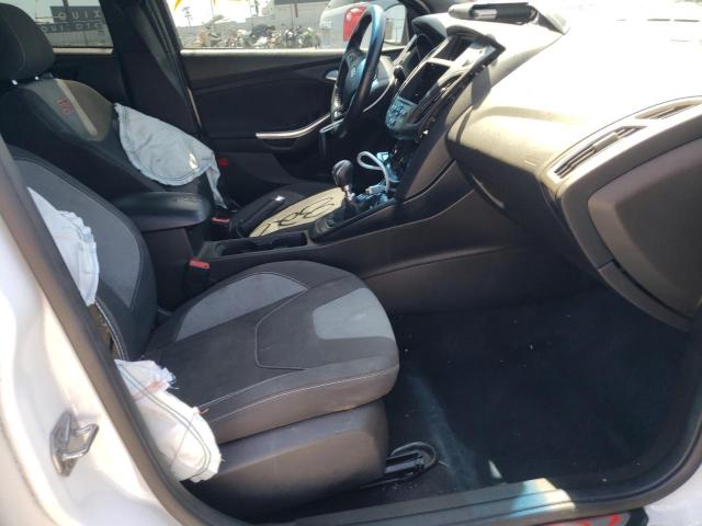 Photo 5 from auction – 2016 FORD FOCUS ST with VIN 1FADP3L94GL331333