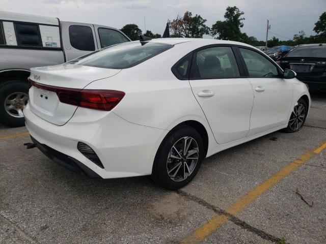 Photo 4 from auction – 2022 KIA FORTE FE with VIN 3KPF24AD7NE468447