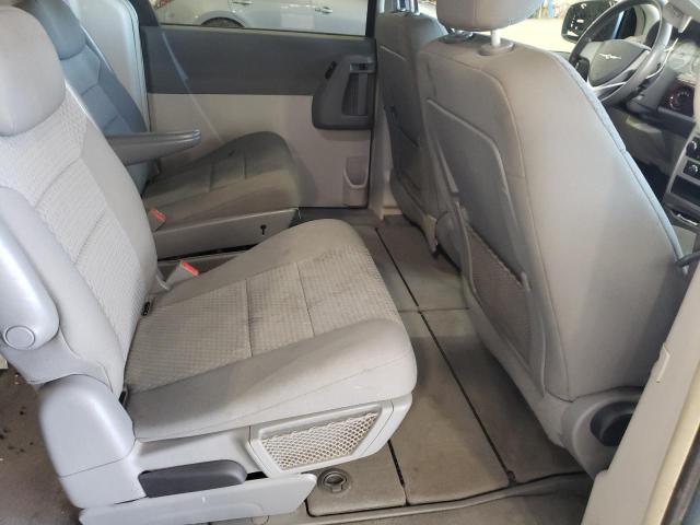 Photo 6 from auction – 2010 CHRYSLER TOWN & COU with VIN 2A4RR5D14AR265924