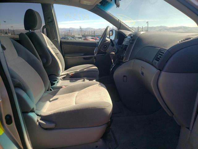 Photo 5 from auction – 2010 TOYOTA SIENNA CE with VIN 5TDKK4CC3AS321142