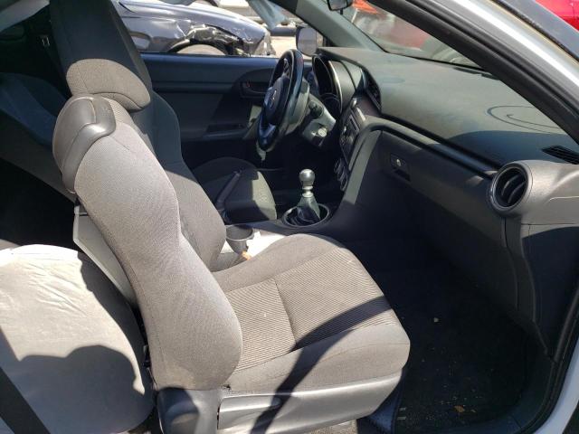 Photo 5 from auction – 2013 TOYOTA SCION TC with VIN JTKJF5C78D3055558