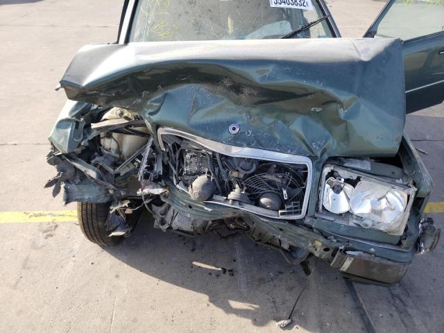 Photo 7 from auction – 1995 MERCEDES-BENZ E 320 BASE with VIN WDBEA32E2SC162547