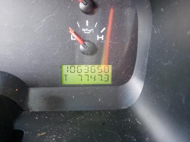 Photo 8 from auction – 2005 FORD F150 with VIN 1FTRF12W95NA97433