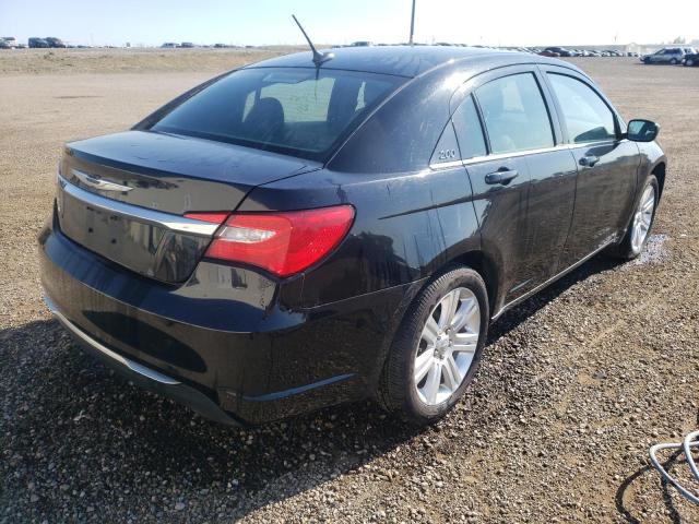 Photo 4 from auction – 2013 CHRYSLER 200 TOURIN with VIN 1C3CCBBB0DN633173