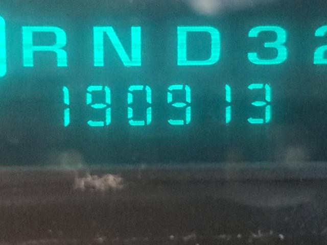 Photo 8 from auction – 2000 CHEVROLET SILVERADO with VIN 2GCEC19V0Y1217016