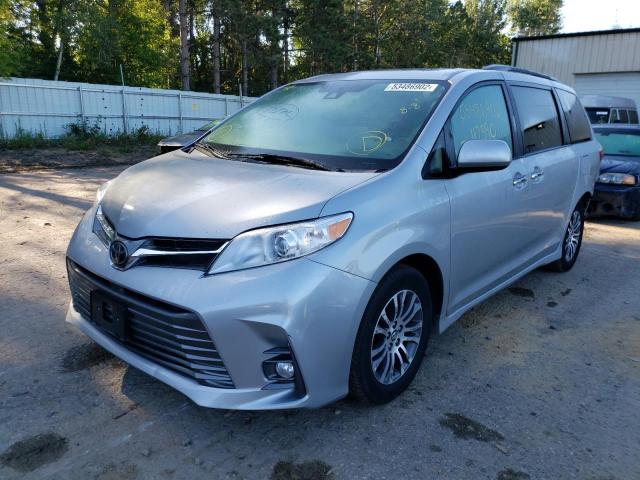 Photo 2 from auction – 2016 TOYOTA SIENNA with VIN 5TDYZ3DC1KS994320