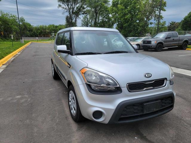 KIA SOUL 2013 with VIN KNDJT2A55D7482141 - Photo from auction