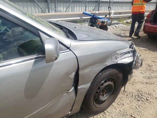Photo 9 from auction – 2005 TOYOTA CAMRY LE with VIN 4T1BE32K05U587659