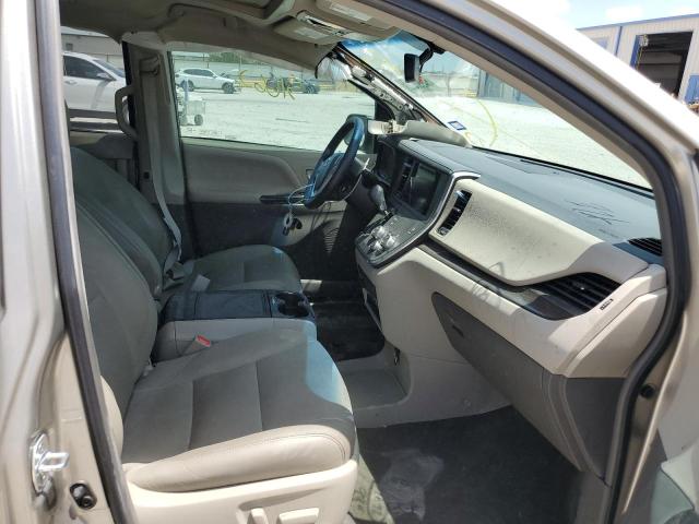 Photo 5 from auction – 2017 TOYOTA SIENNA XLE with VIN 5TDYZ3DC1HS793073