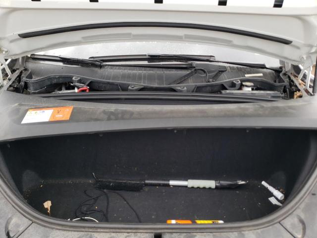Photo 7 from auction – 2016 TESLA MODEL X with VIN 5YJXCAE4XGF006830